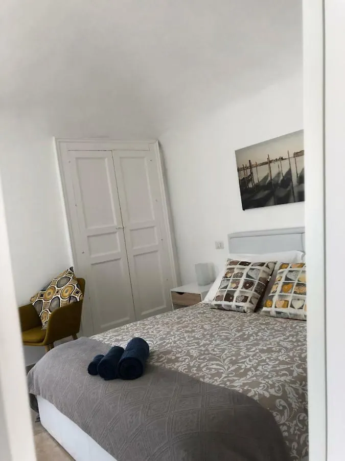 B&B Doralice Κατάνια Bed and Breakfast